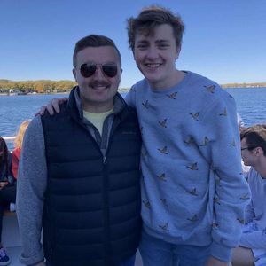 Meet your Posher, Sam